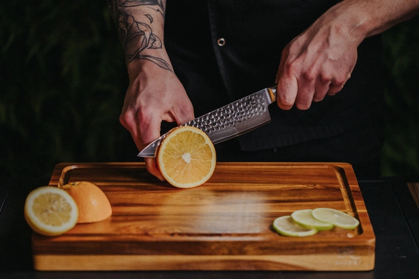 Shiori 撓 Chairo Sifu - profesjonalny nóż szefa kuchni