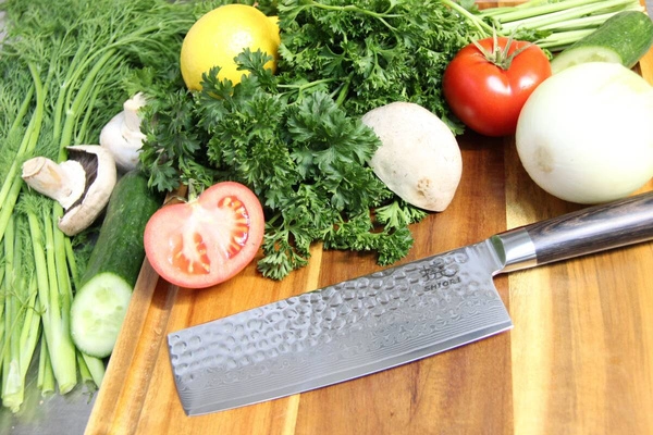 Shiori 撓 Chairo Nakiri - tasak do precyzyjnego krojenia warzyw